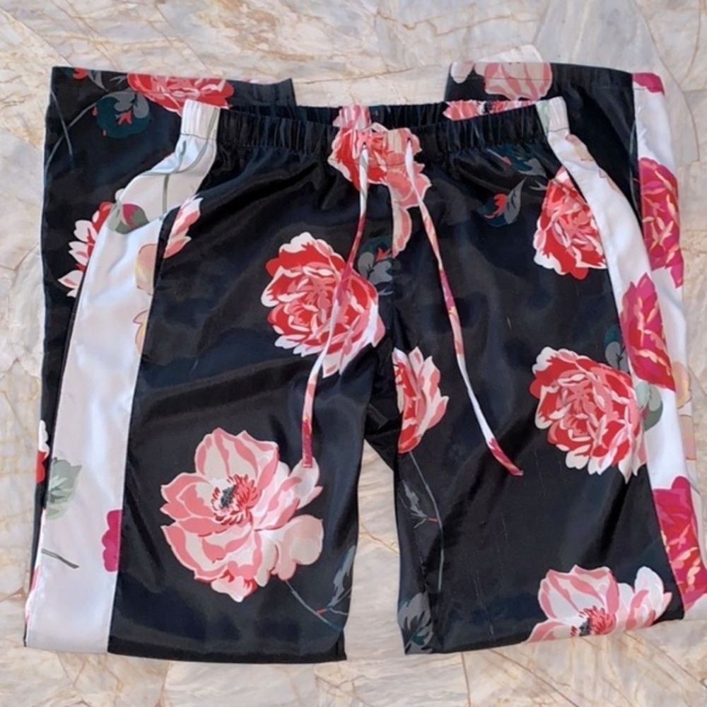 VICTORIA'S SECRET Pocket Satin Pant Pants Small